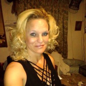 Meet your Posher, Tonya